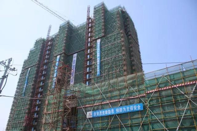 建設魅力港城 構筑宜居家園――上盤鎮全力推進城鎮項目建設 內外墻粉刷工程