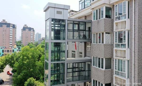 舊貌換新顏 2024年起20年以上老房外墻統一翻新，居民喜笑顏開